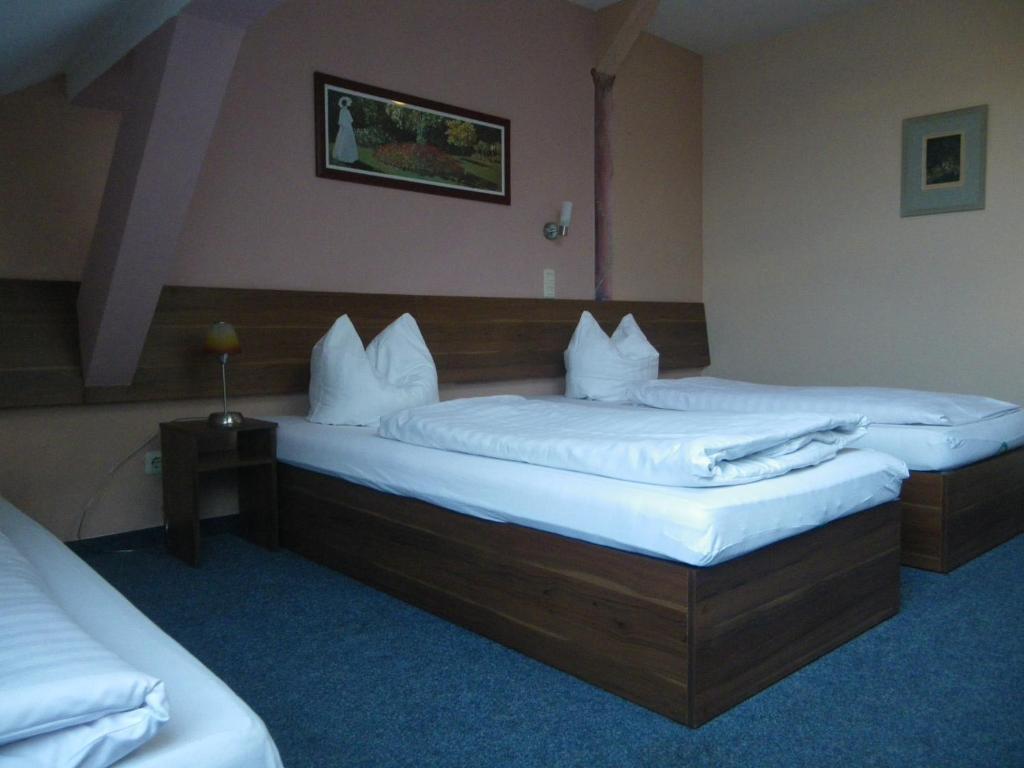Hotel Amy Řezno Exteriér fotografie